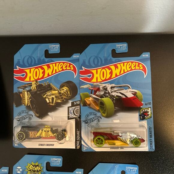 Lot of 8 Hot Wheels Cars New in Package 2017 Minecraft Batman Street Beasts HW - Picture 4 of 12